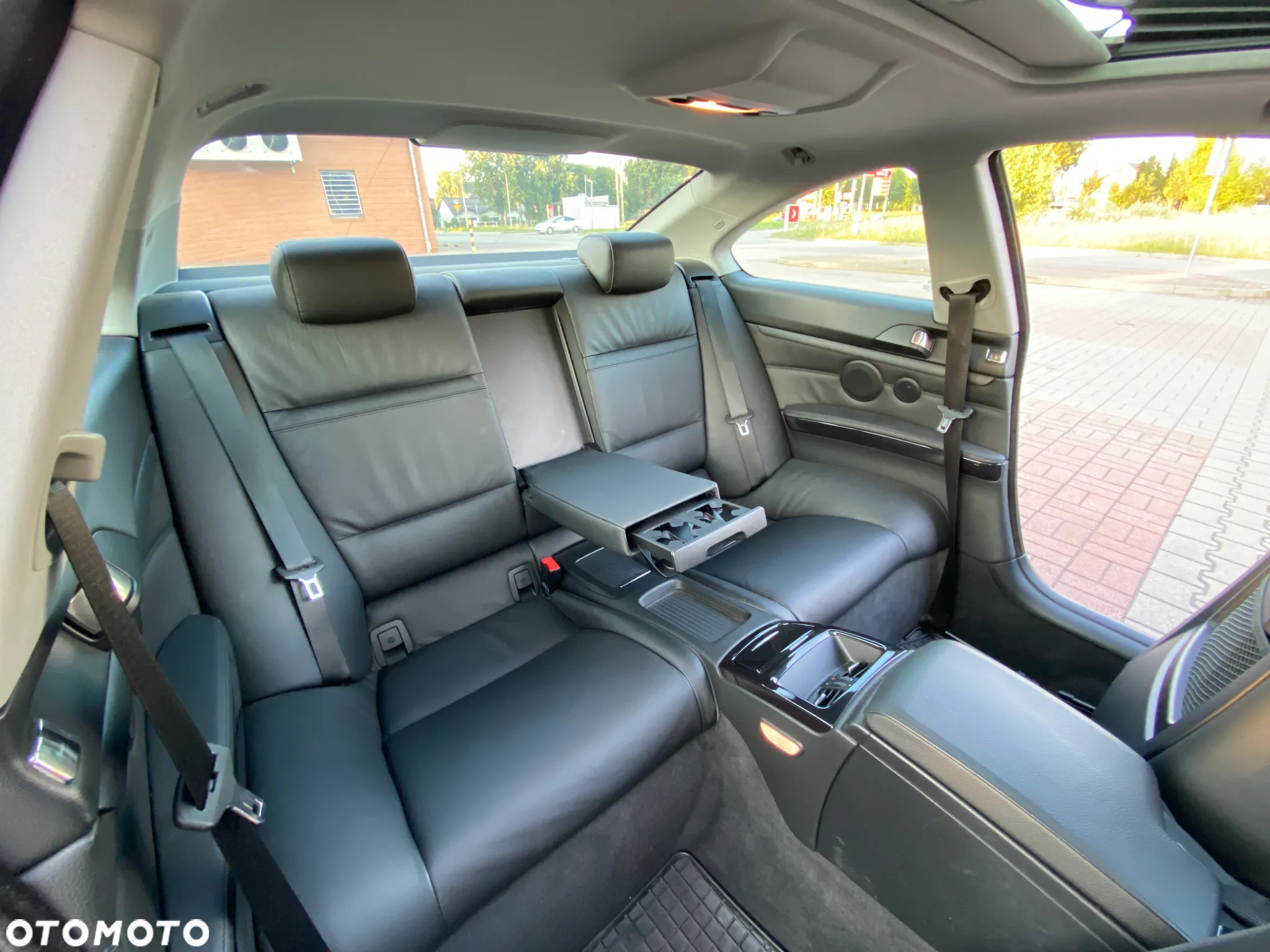 BMW Seria 3 325i - 13