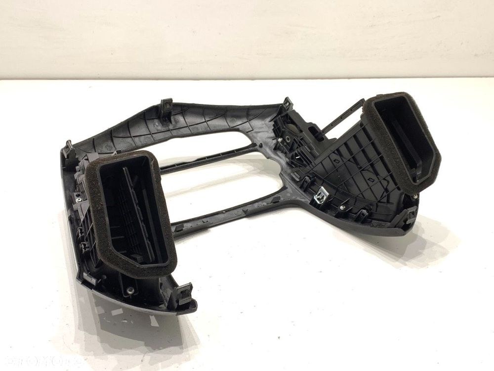 KRATKA NAWIEWU PRZÓD ŚRODKOWA  CHEVROLET CRUZE (J300) 2009 - 2022 1.6 91 kW [124 KM] benzyna 2009 - 4