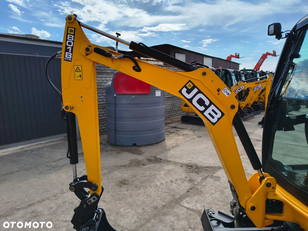 JCB 8018 - 15