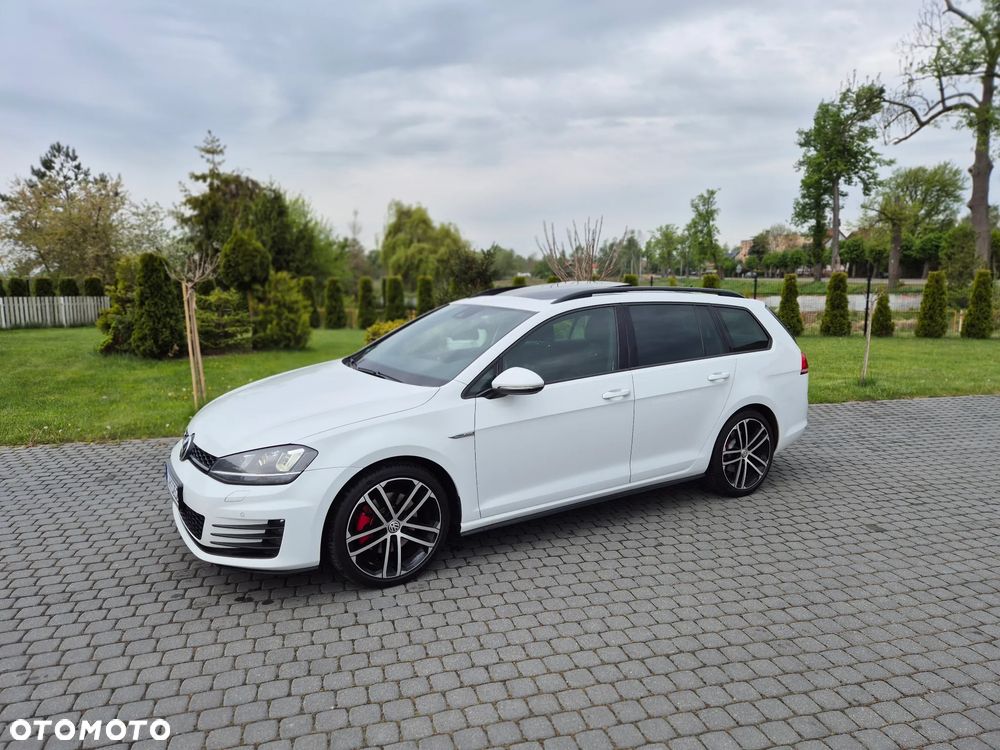 Volkswagen Golf GTD (BlueMotion Technology) - 12