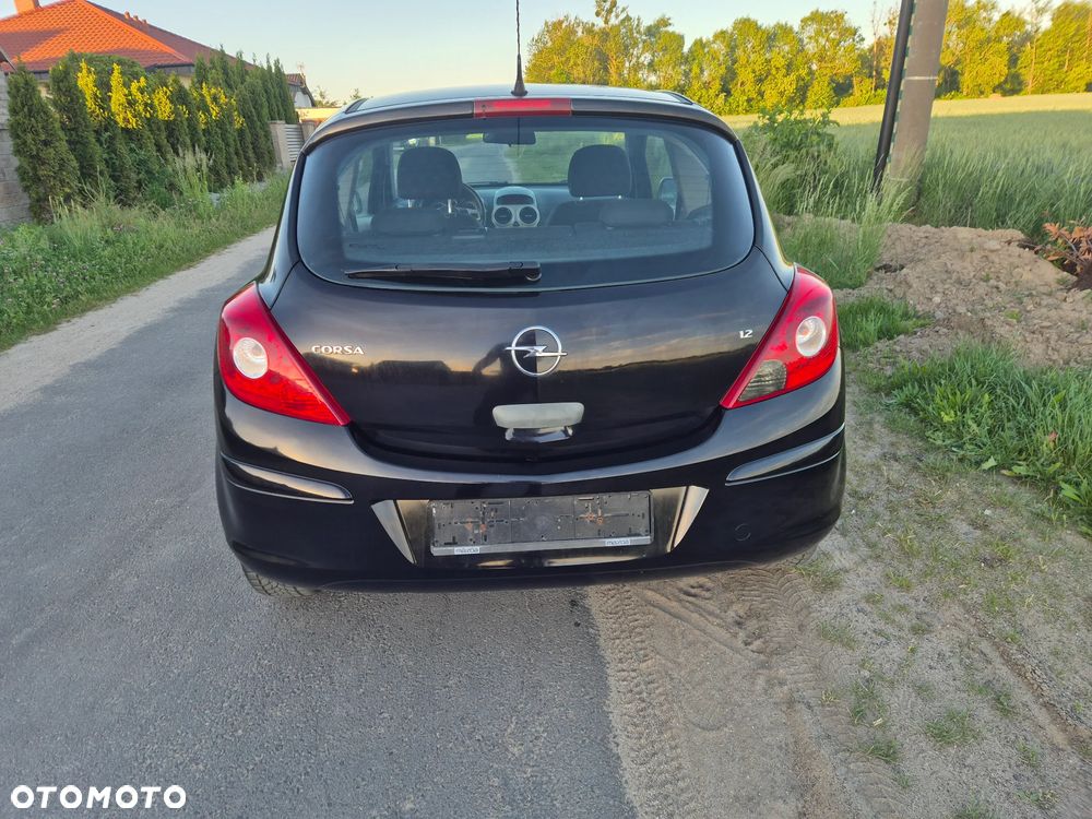 Opel Corsa 1.2 16V Cosmo - 6