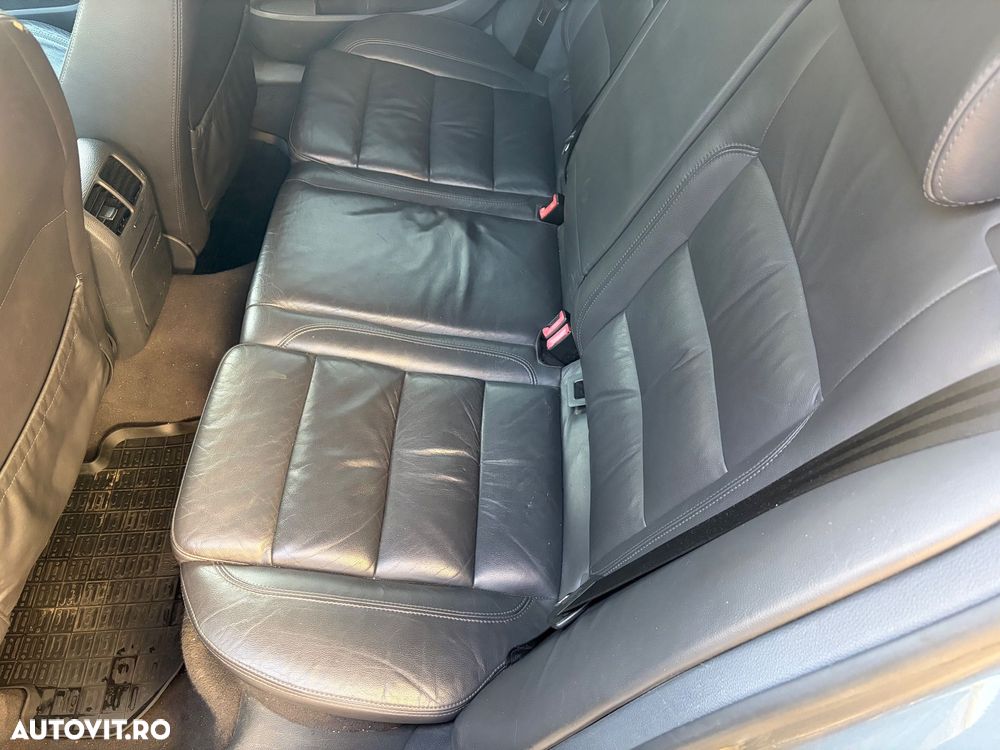 Volkswagen Golf 1.6 FSI Automatik Comfortline - 4