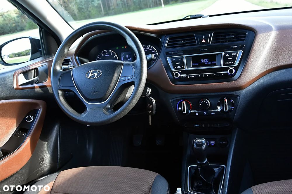 Hyundai i20 1.25 Classic + - 22