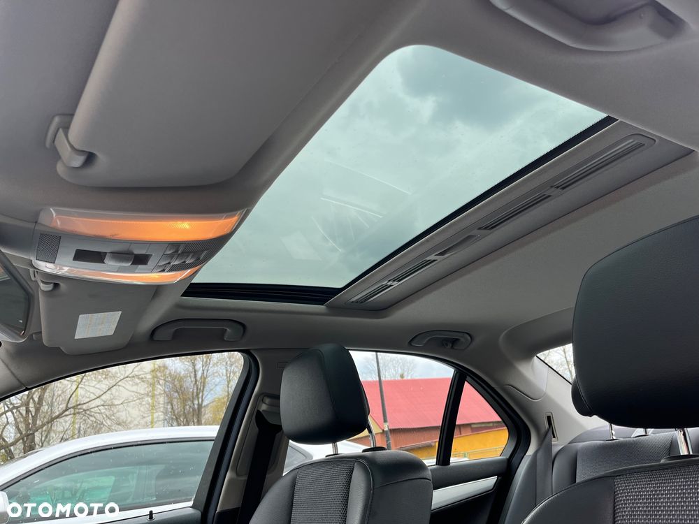 Mercedes-Benz Klasa C 180 Kompressor Avantgarde - 9