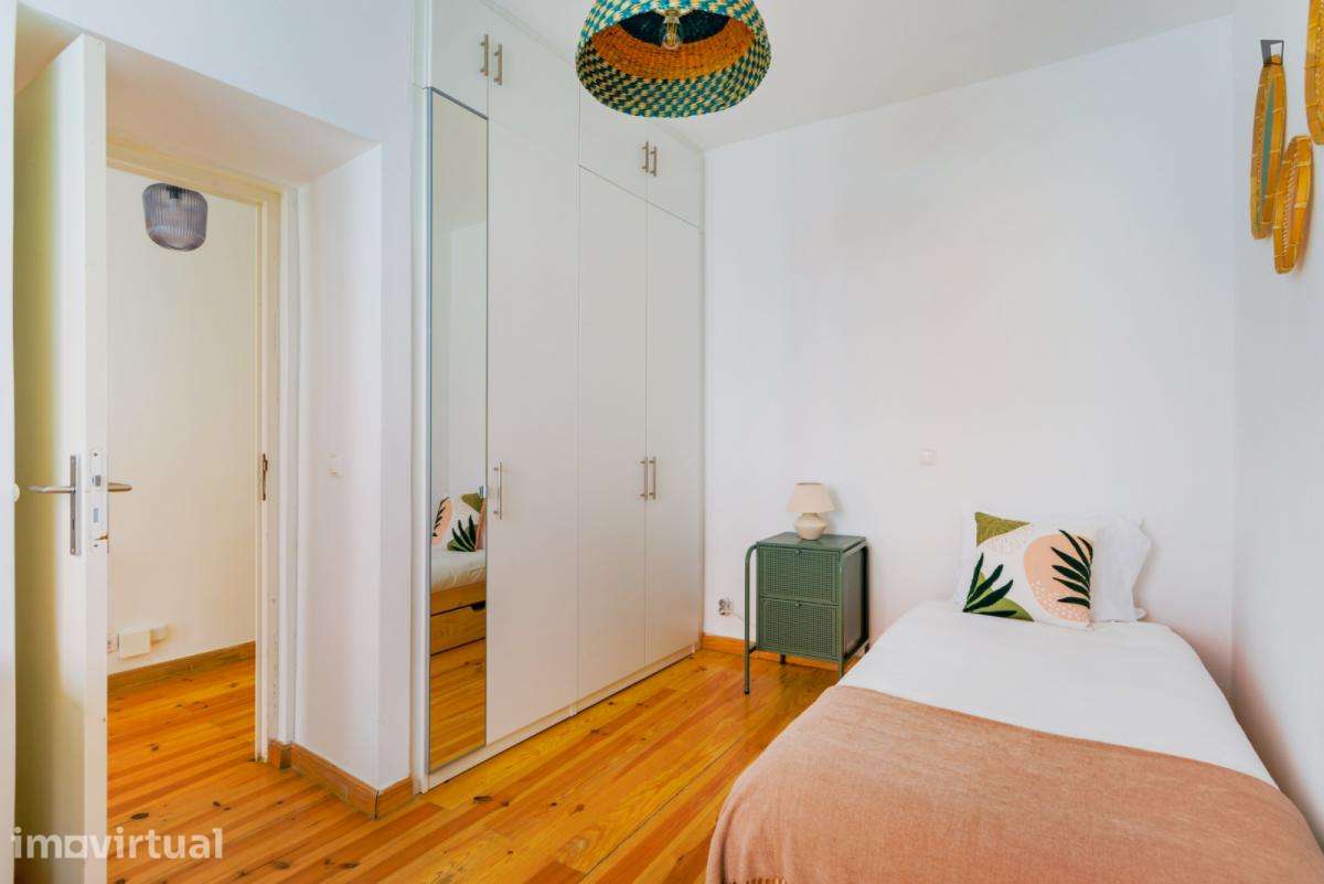 Apartamento com 2 quartos - localizado em Intendente Lisbon - Grande imagem: 2/26