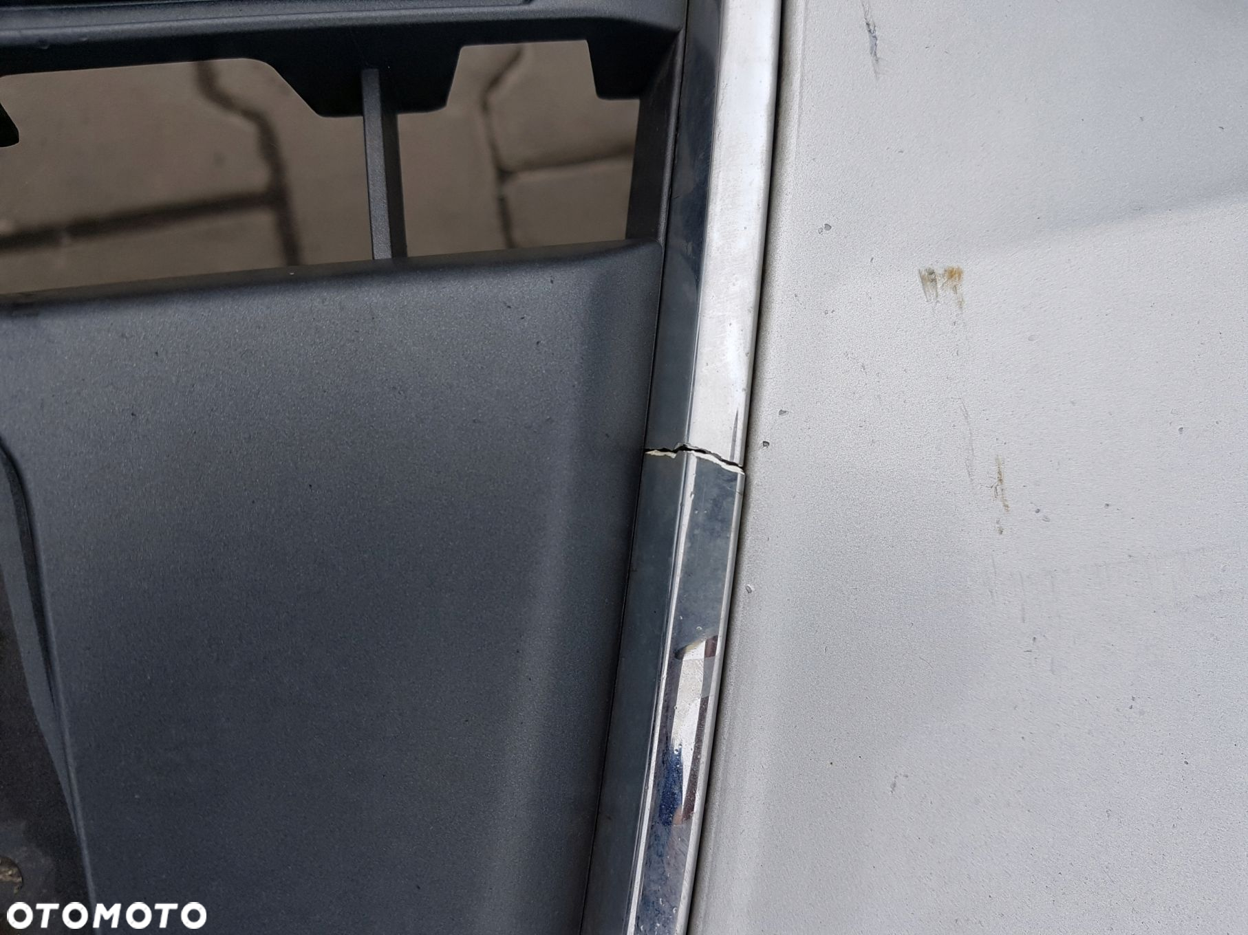 AUDI A4 B8 08-11r ZDERZAK PRZÓD PRZEDNI GRILL - 10
