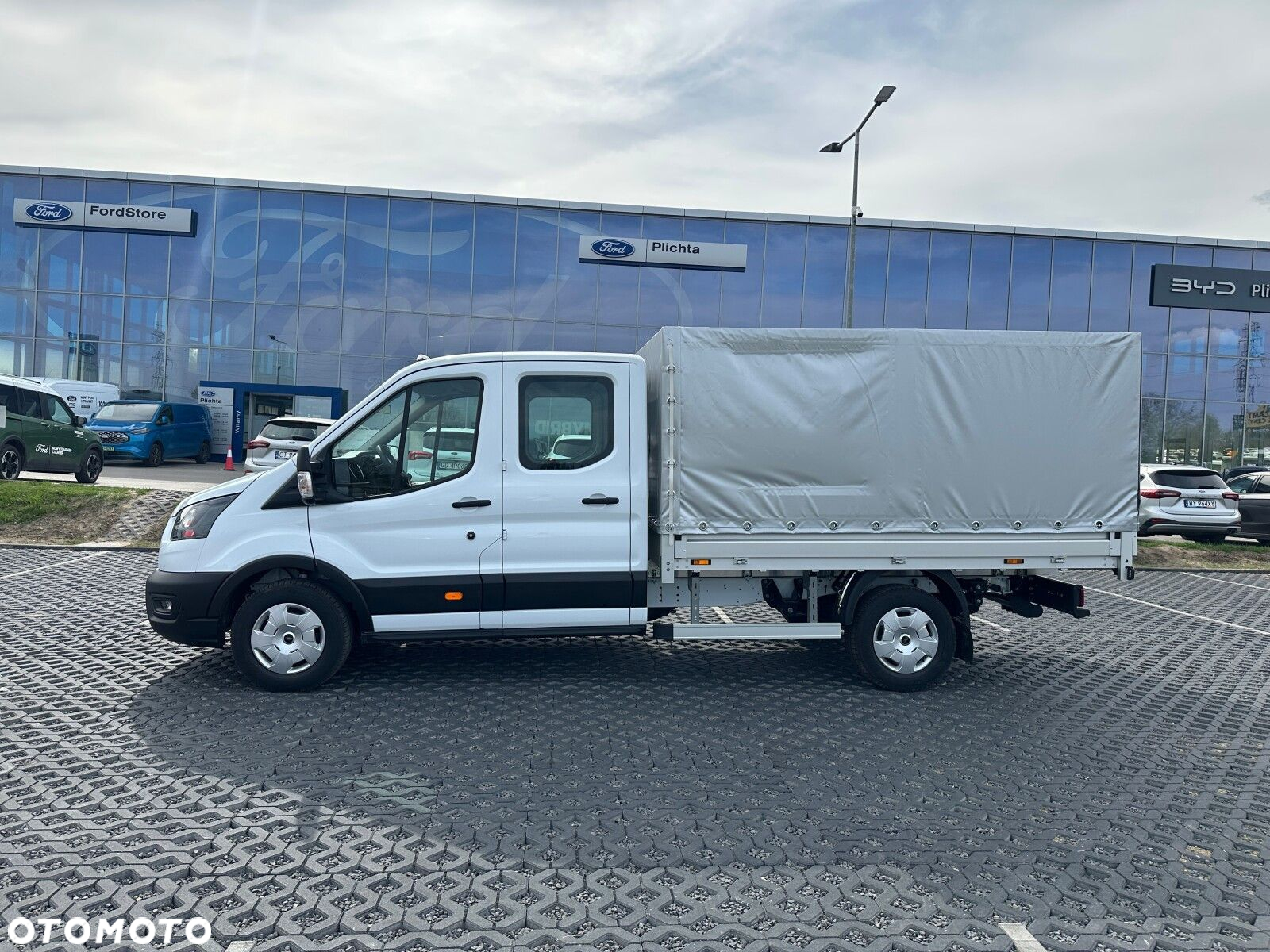 Ford transit Podwozie brygadowe 2.0 Ecoblue 130KM M6 FWD Trend 350 L3 - 9