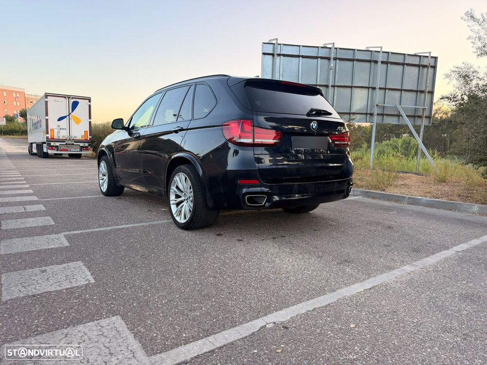 BMW X5 30 d xDrive Pack M - 4