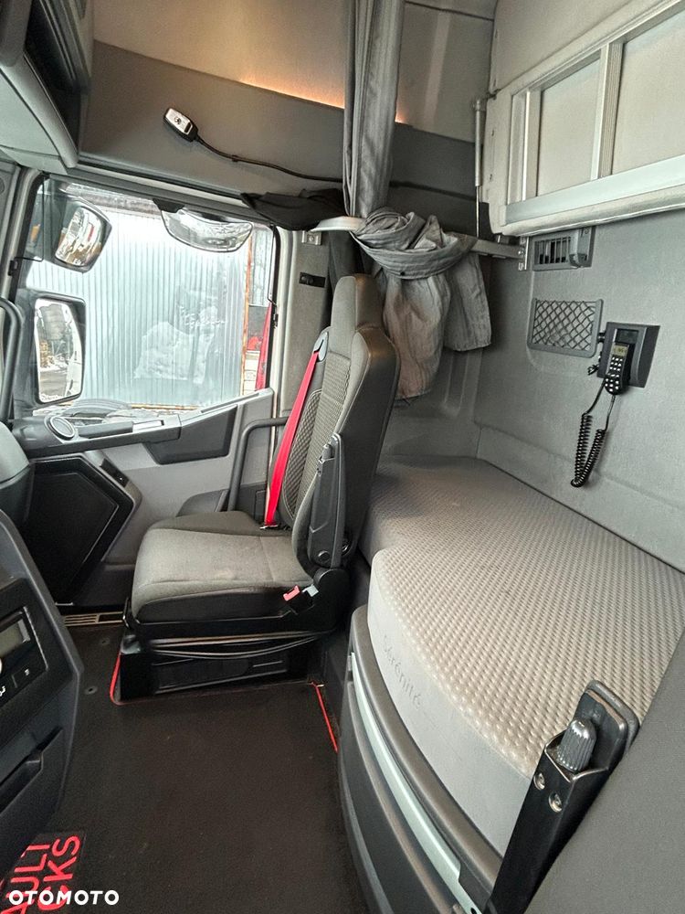 Renault T520 Hi Sleeper Cab / Salon PL / Zbiorniki 1300L - 5