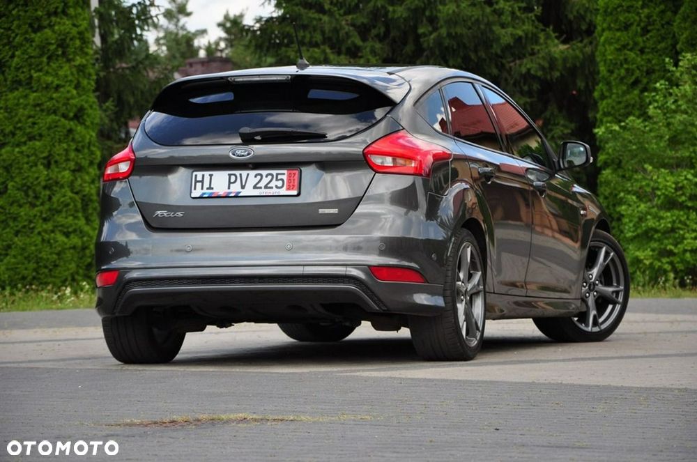 Ford Focus - 16