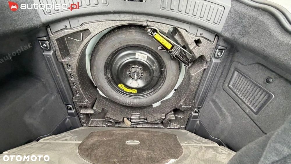 Land Rover Discovery Sport - 29