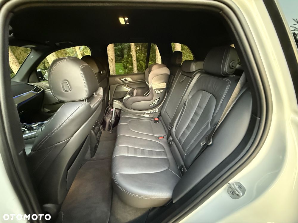 BMW X5 xDrive25d - 9