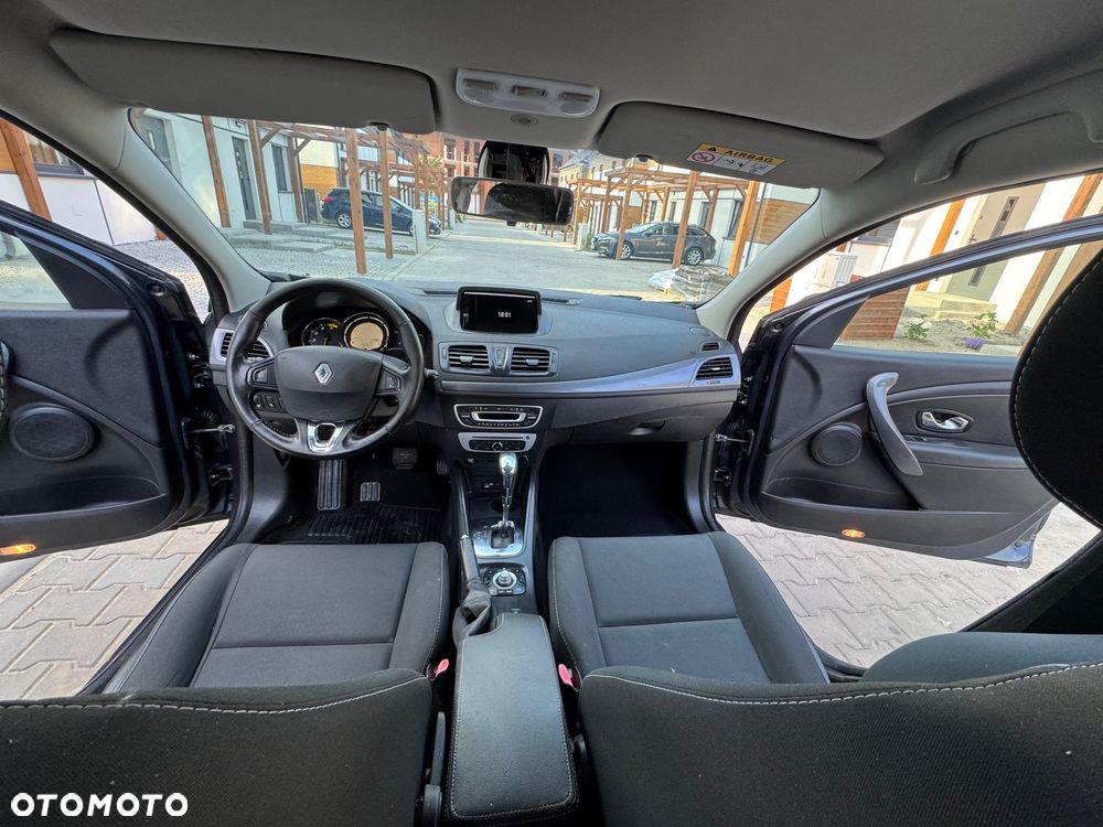Renault Megane 1.5 dCi Intens EDC - 5