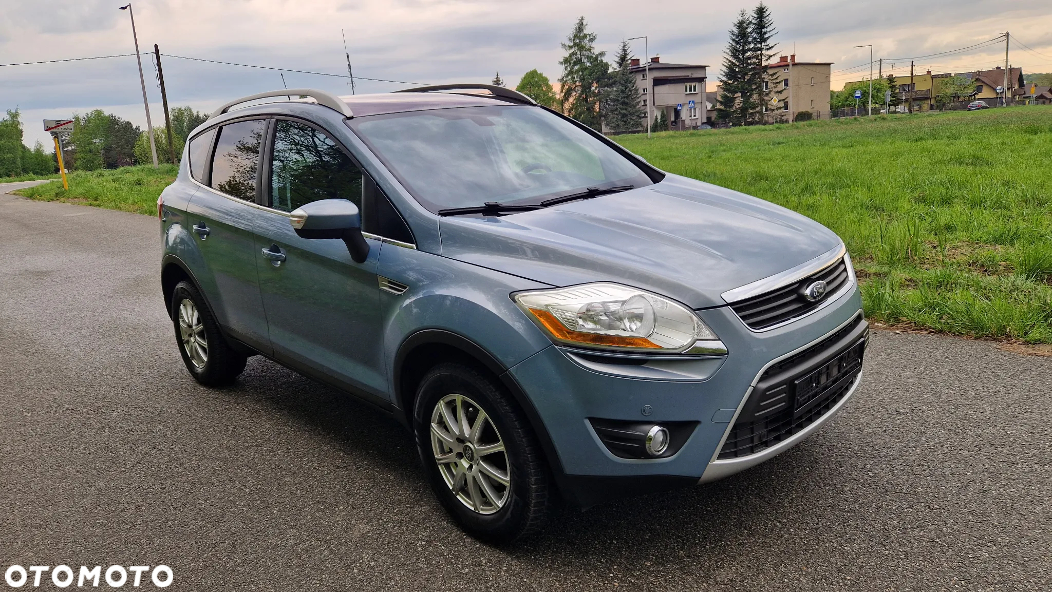 Ford Kuga 2.0 TDCi 4x4 Titanium - 2