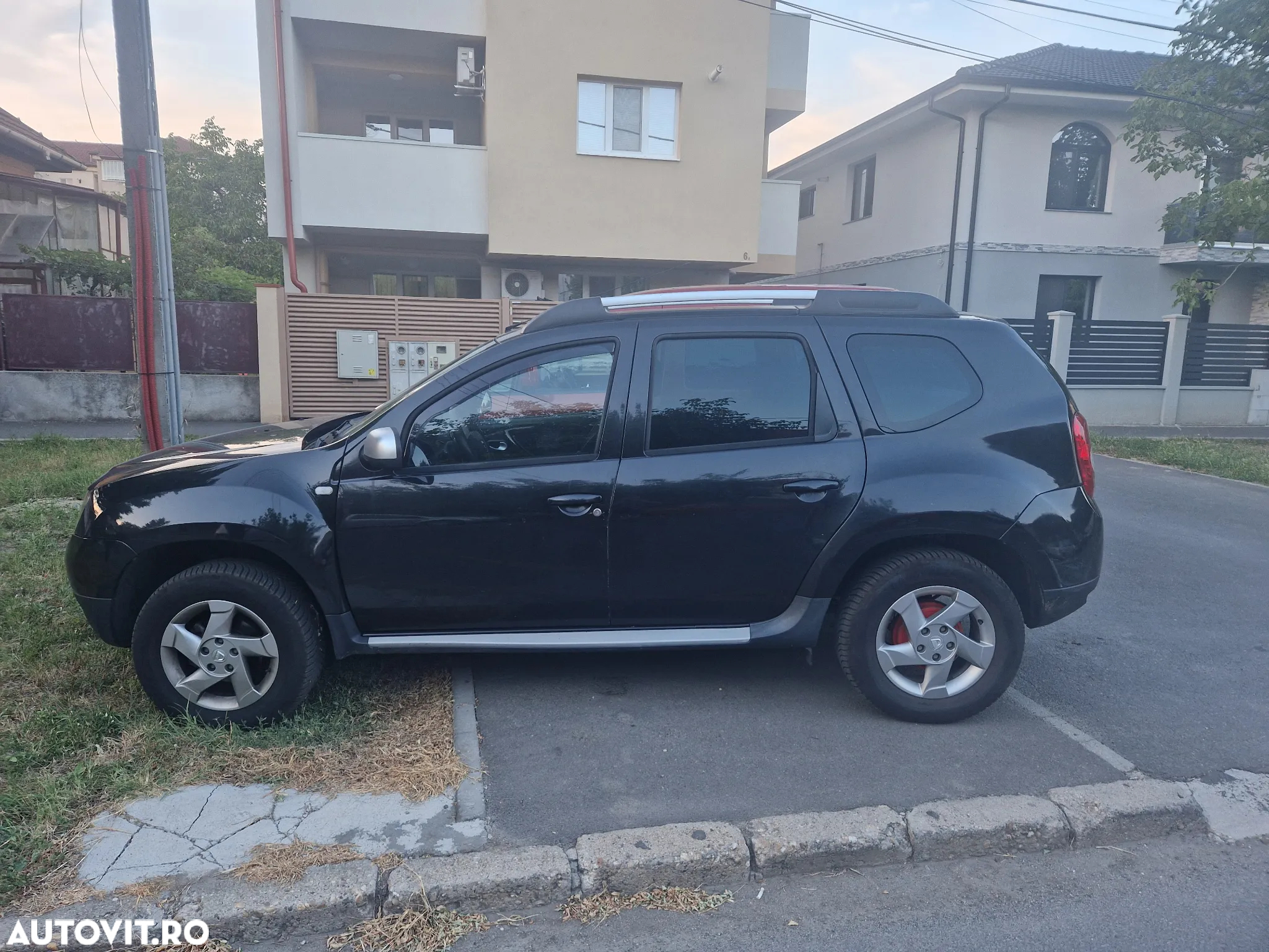Dacia Duster 1.6 4x4 - 6