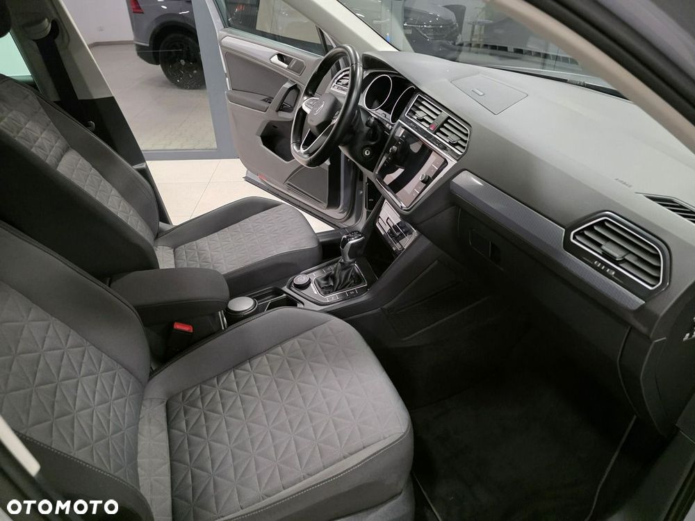 Volkswagen Tiguan 2.0 TDI BMT SCR 4Mot Comfortline DSG - 25