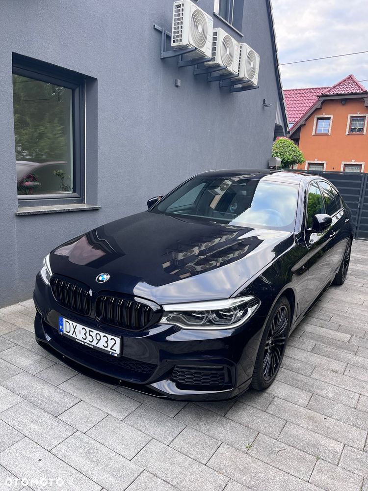 BMW Seria 5 530i xDrive M Sport Edition - 1