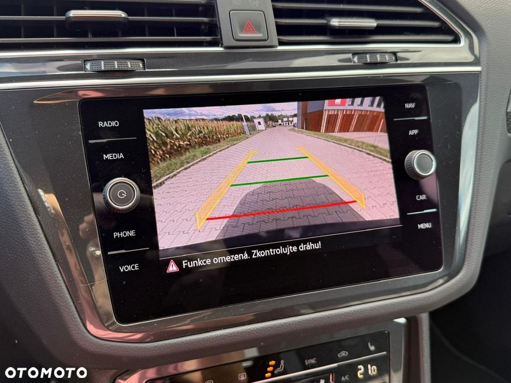 Volkswagen Tiguan 1.5 TSI OPF DSG R-Line - 33