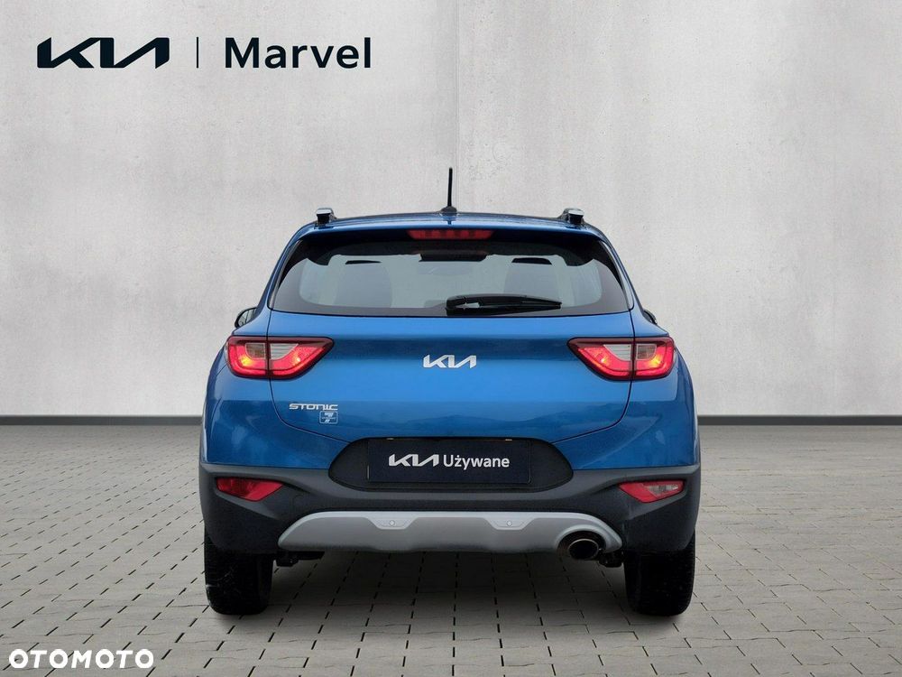 Kia Stonic 1.2 L - 4
