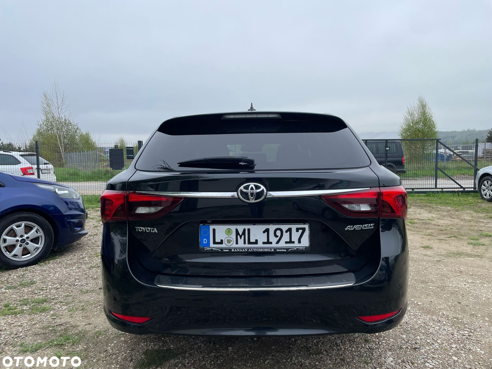 Toyota Avensis Touring Sports 2.0 D-4D Edition-S - 13
