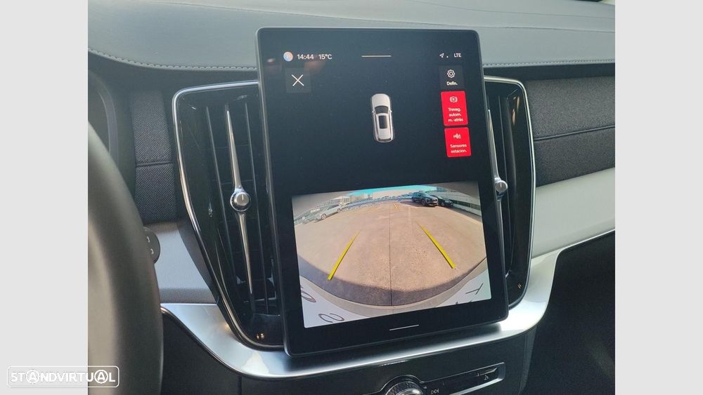 Volvo XC 90 2.0 T8 PHEV Core AWD - 19