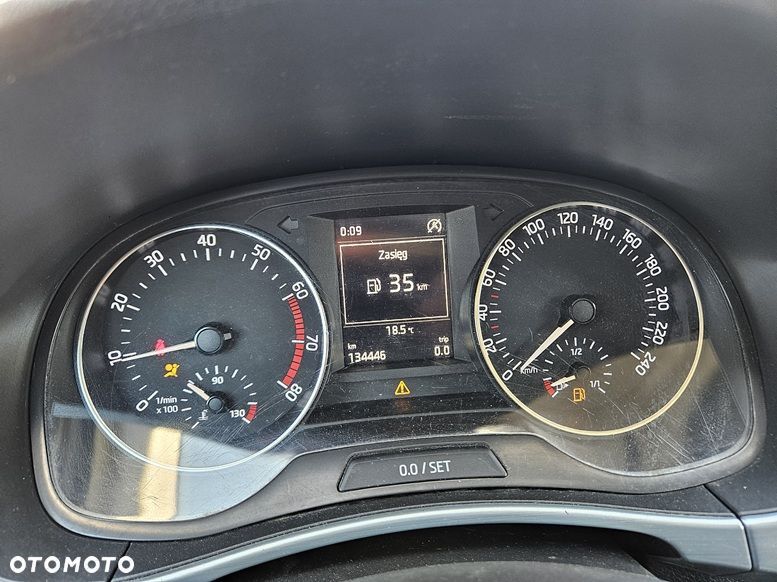 Skoda Fabia - 8