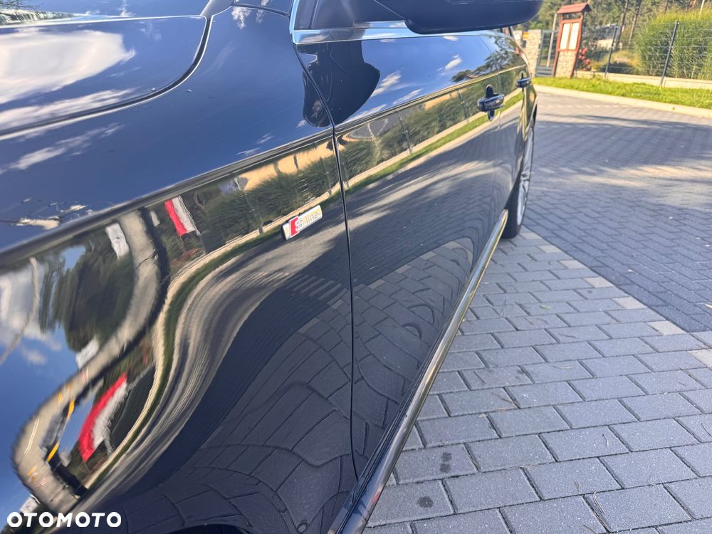 Audi A4 Avant 2.0 TDI DPF quattro S tronic S line Sportpaket - 14