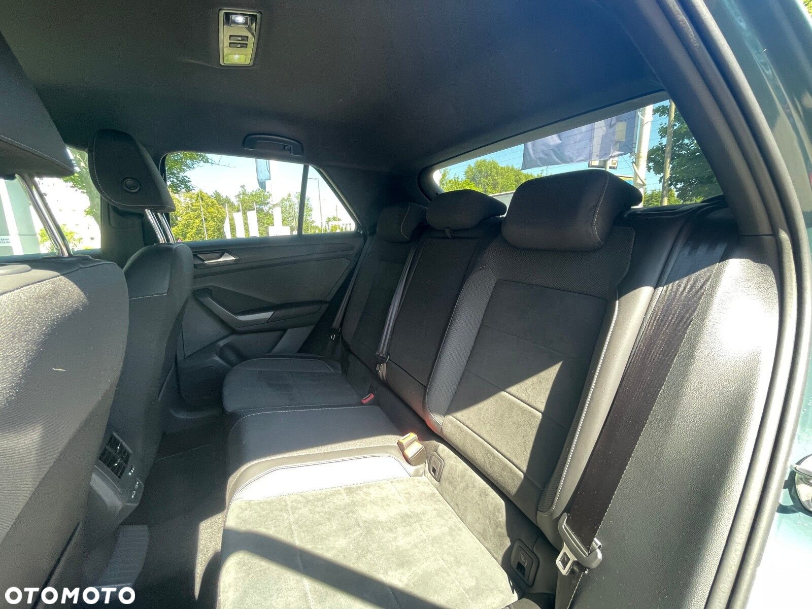 Volkswagen T-Roc 1.5 TSI R-Line Plus DSG - 25