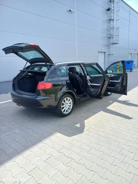 Audi A3 Sportback - 18
