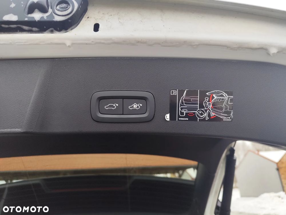 Volvo XC 40 T5 AWD Geartronic R-Design - 14