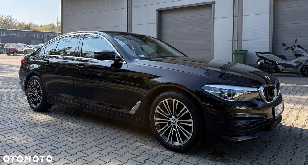 BMW Seria 5 518d Sport Line - 1