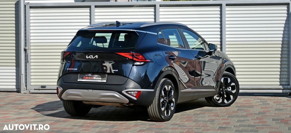 Kia Sportage 1.6 T-GDI PHEV 6AT 4x4 Business Line - 13
