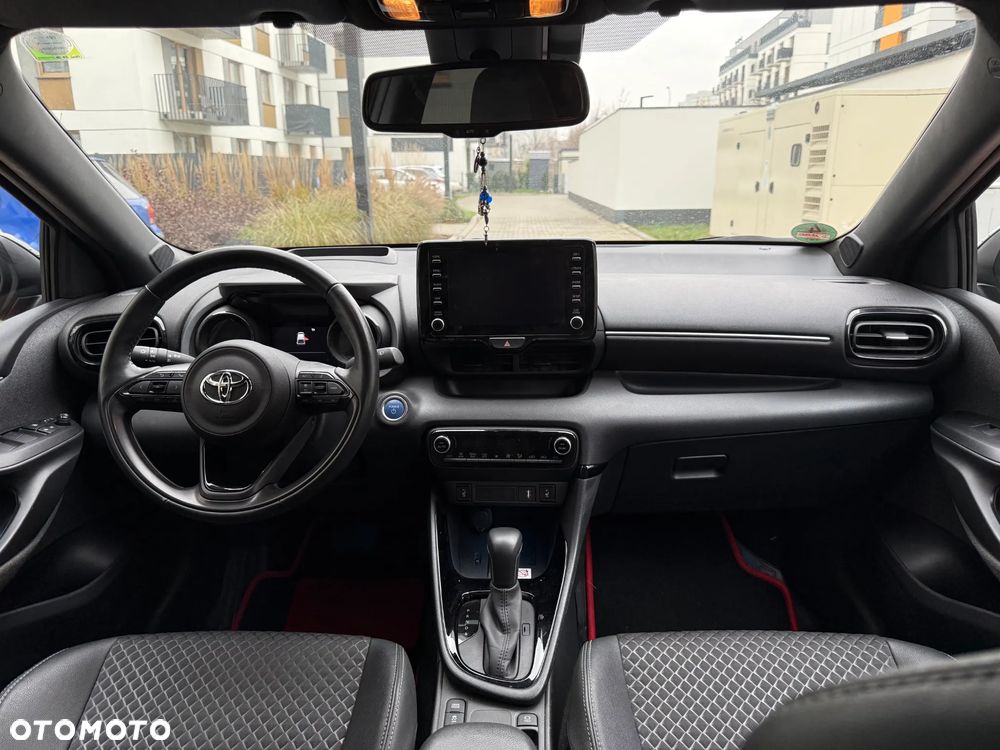 Toyota Yaris Hybrid 1.5 Executive - 19