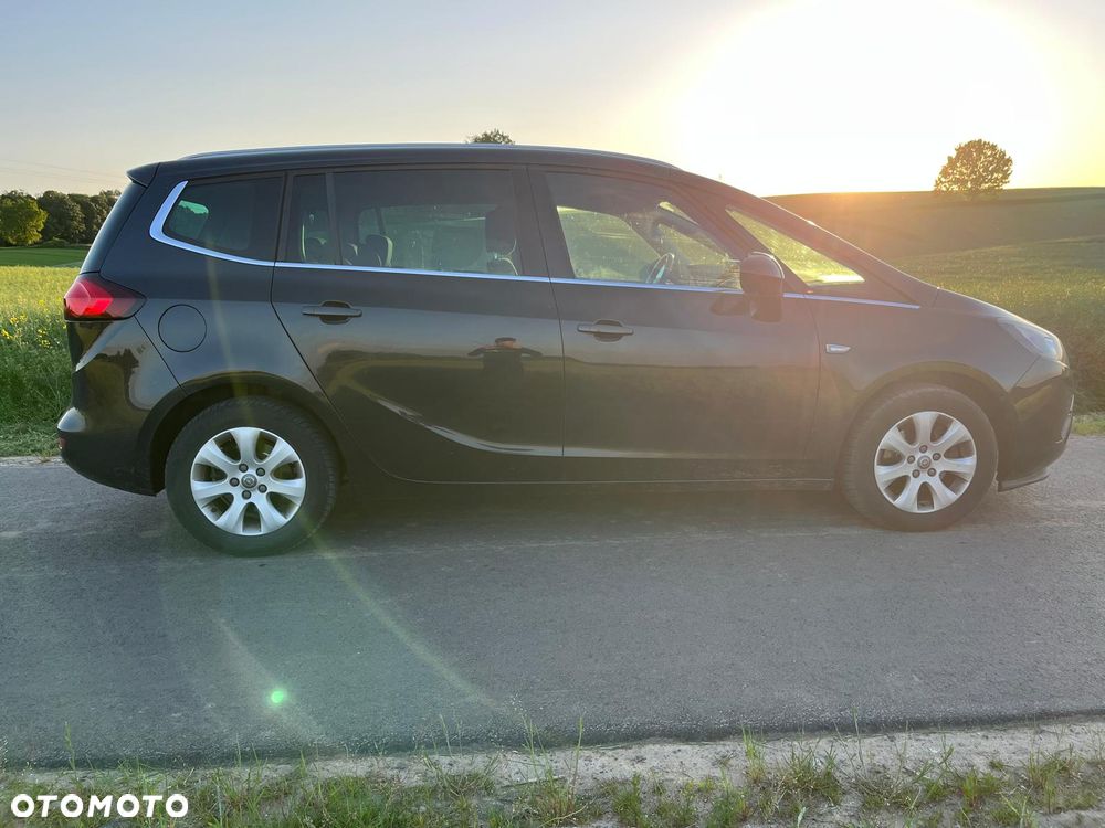 Opel Zafira - 17