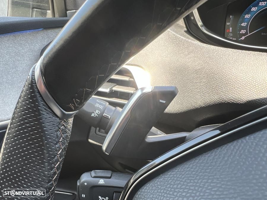 Peugeot 3008 1.6 Hybrid4 GT Pack e-EAT8 - 40