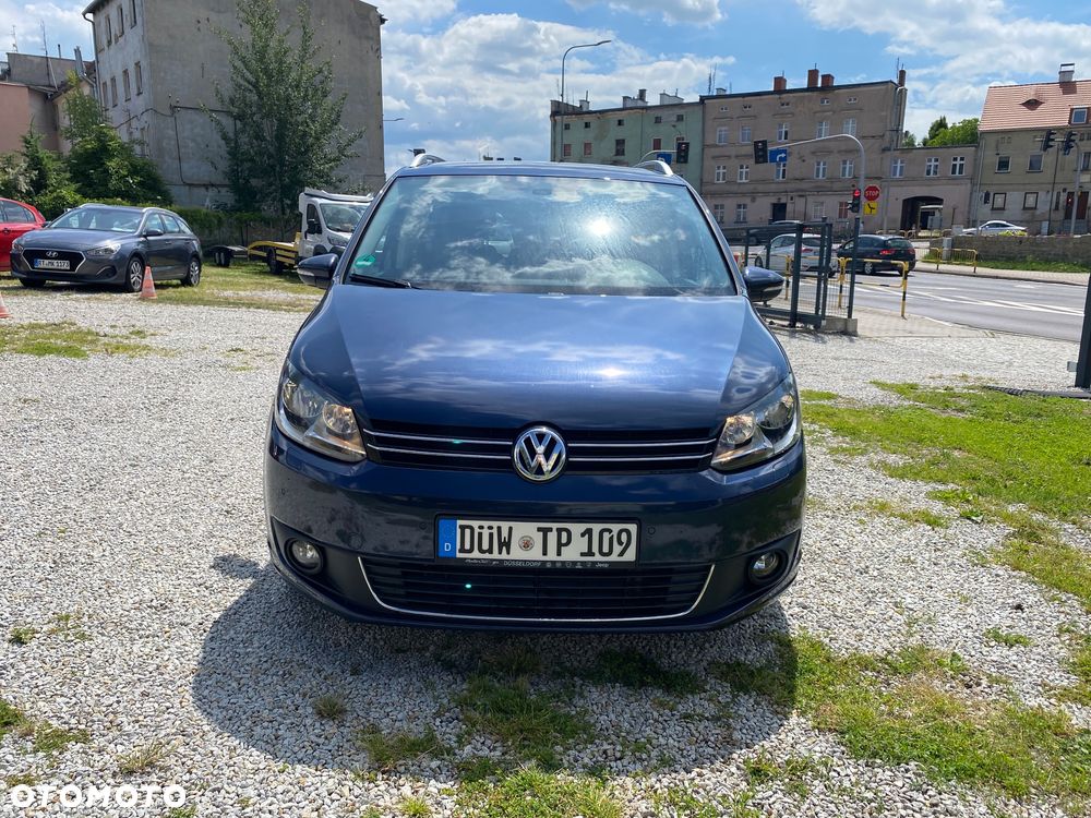 Volkswagen Touran 2.0 TDI DPF BlueMotion Technology Cup - 14