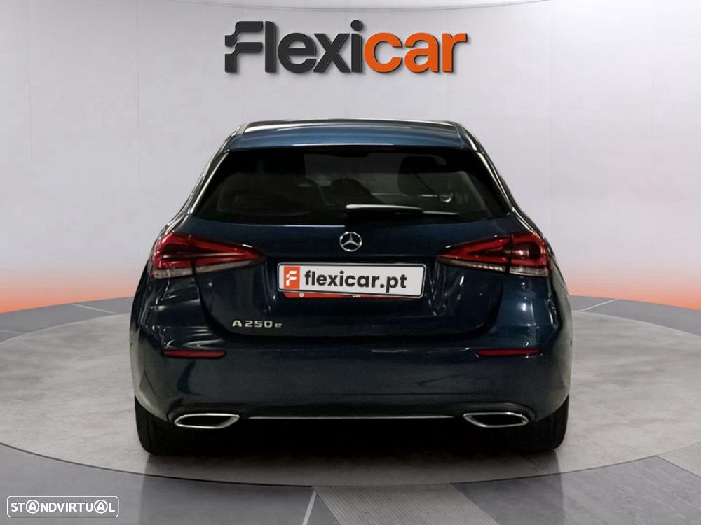 Mercedes-Benz A 250 e Style Plus - 8