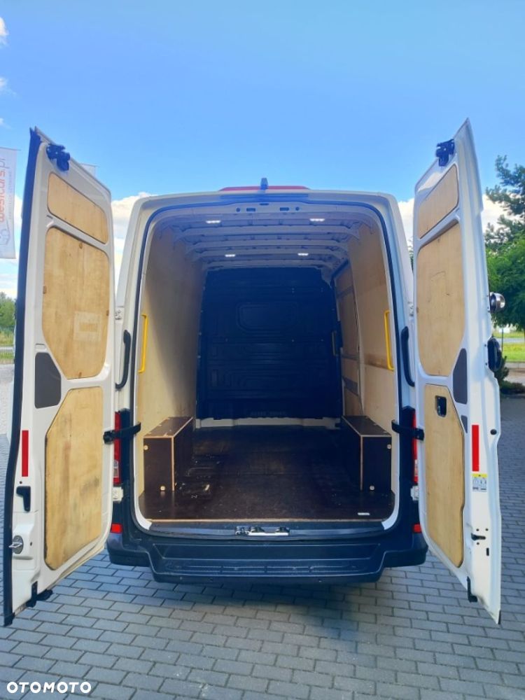 Volkswagen Crafter - 24