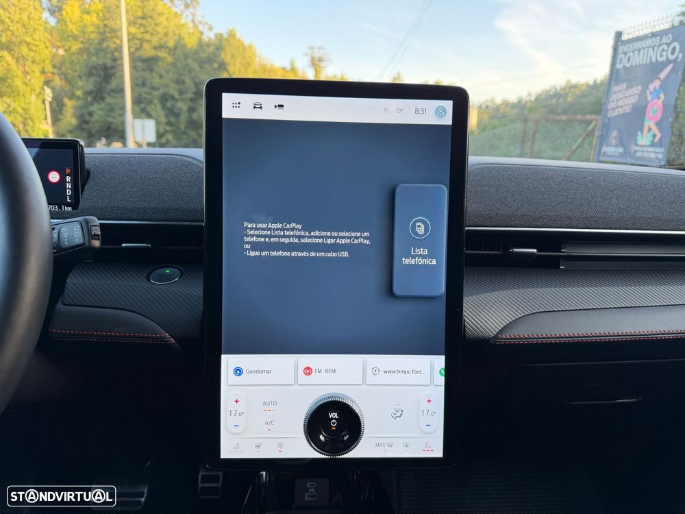 Ford Mustang Mach-E 75.7 kWh Premium AWD - 41