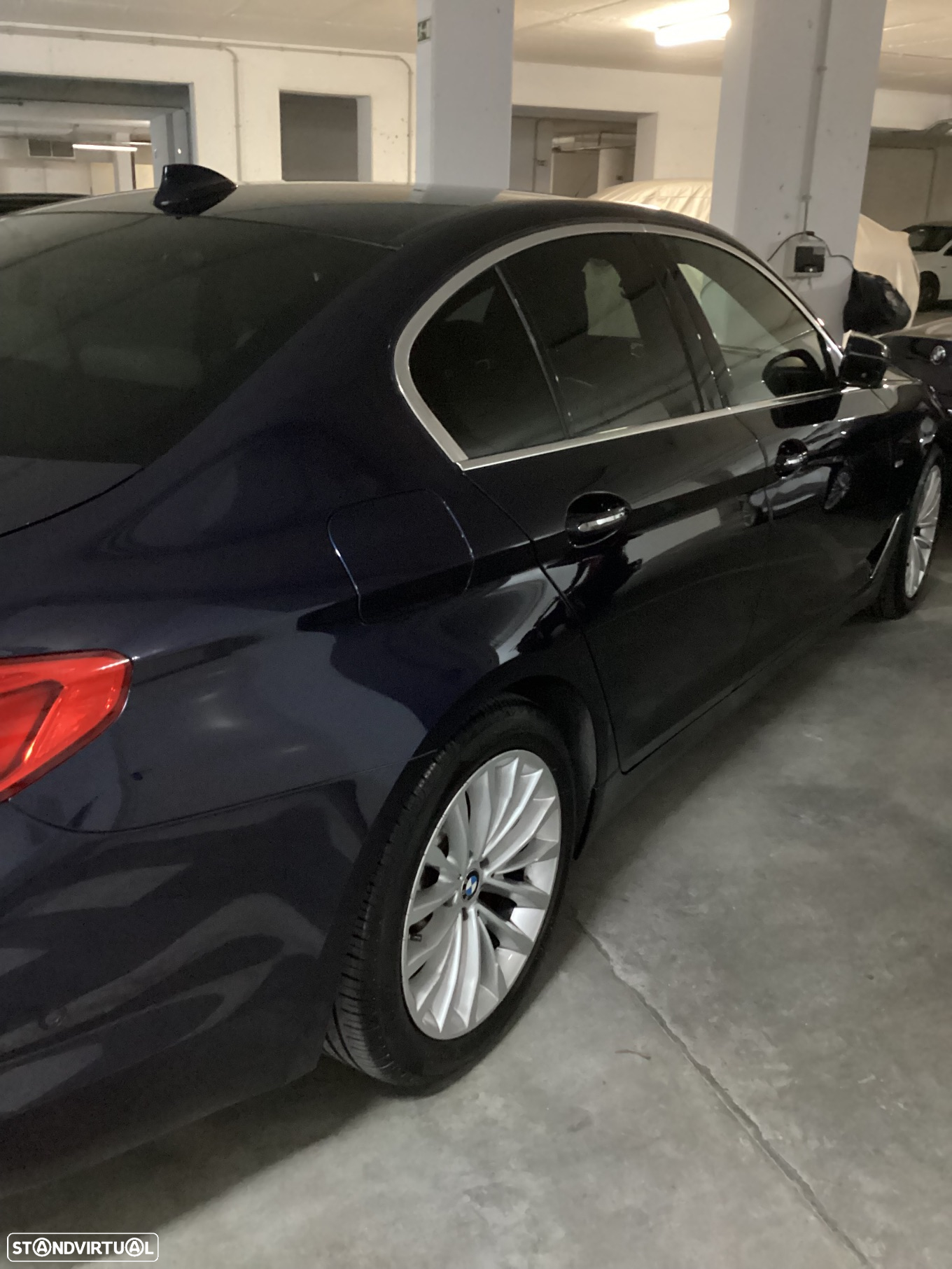 BMW 520 d ED Line Luxury - 3