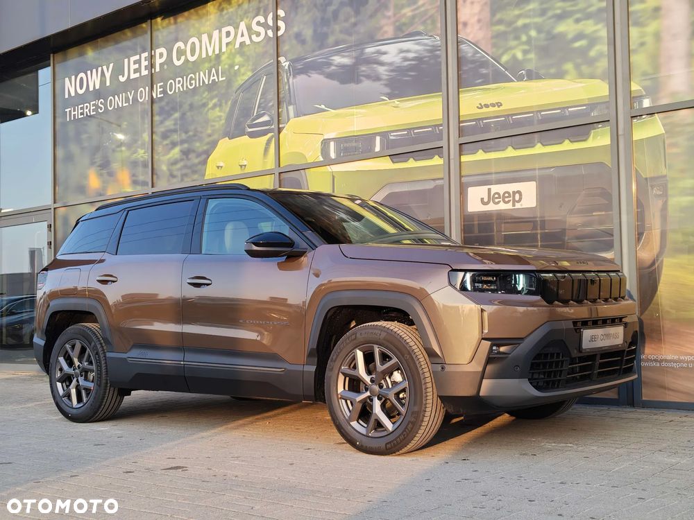 Jeep Compass 1.2 T3 mHEV First Edition FWD DCT - 4