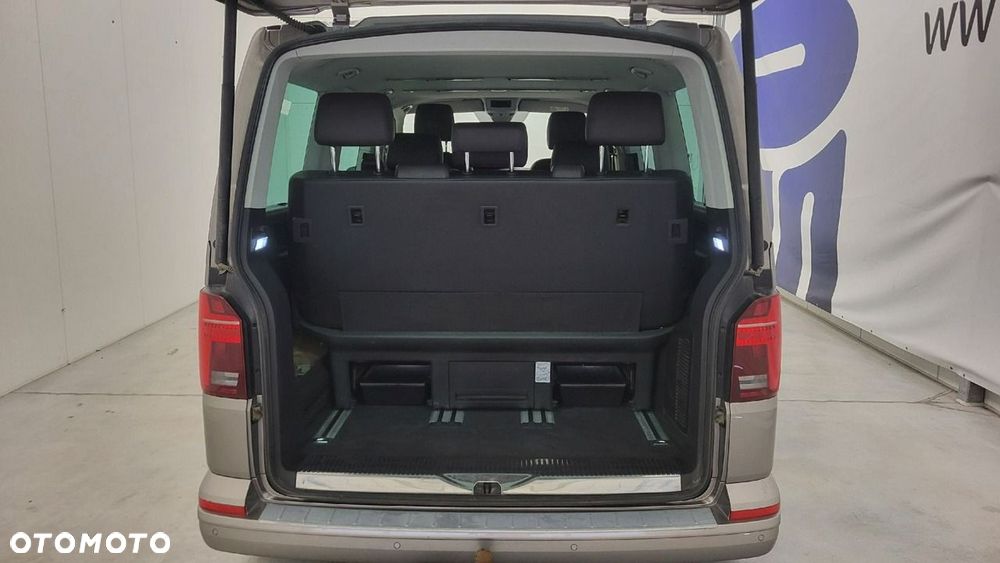 Volkswagen Multivan - 19