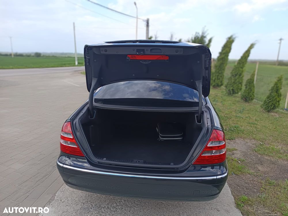 Mercedes-Benz E 220 CDI Elegance - 3