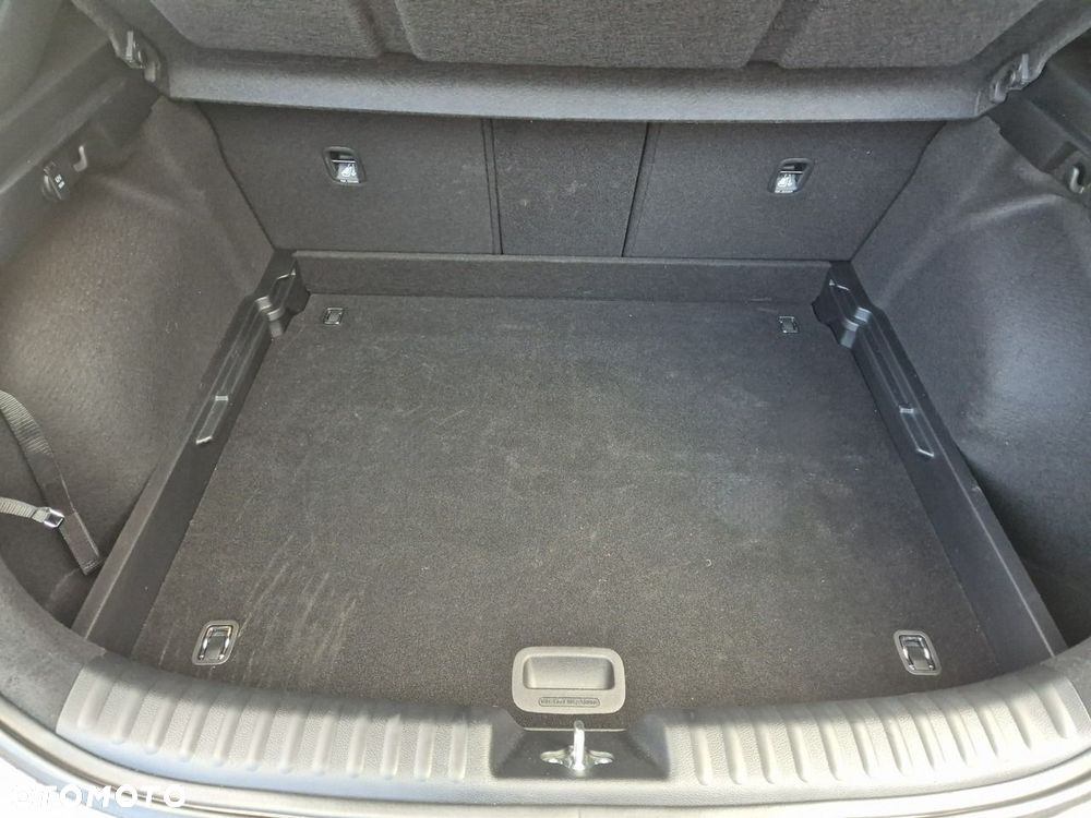 Kia XCeed 1.5 T-GDI M DCT - 19