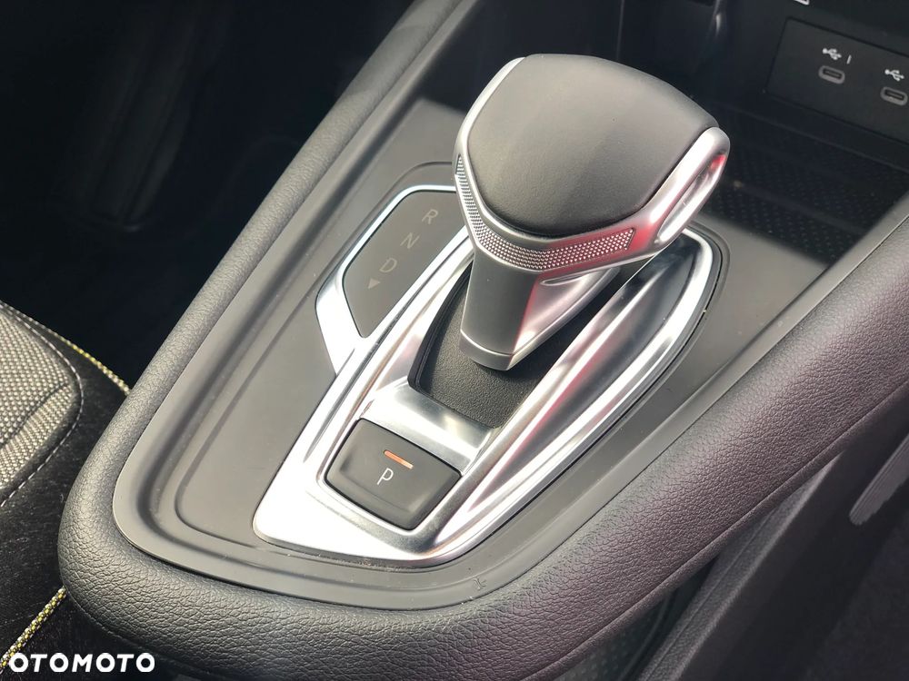 Renault Captur - 28