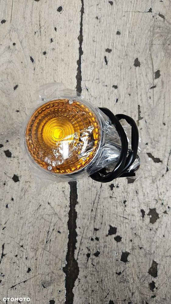 Kierunkowskaz Yamaha V-Max 1200 VMX12  1AA-83330-K9 - 3