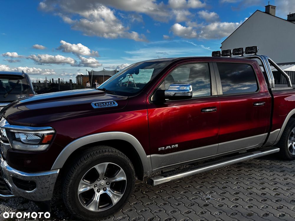 Dodge RAM 5.7 4x4 - 3