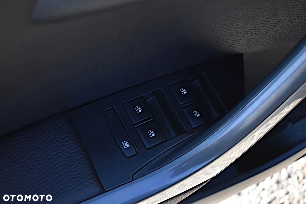 Opel Astra 1.7 CDTI Cosmo - 23