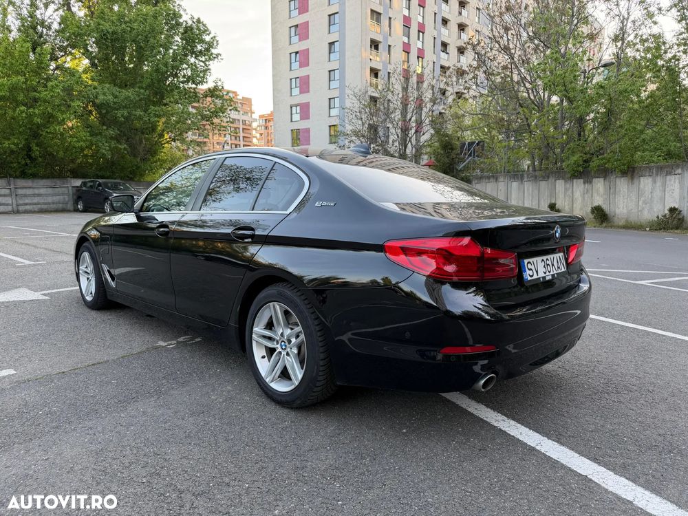 BMW Seria 5 530e Aut. - 4