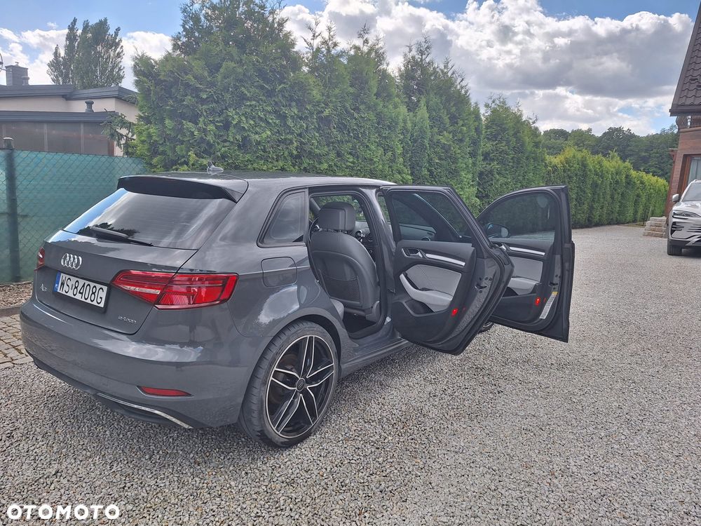 Audi A3 Sportback 1.4 TFSI e-tron S tronic - 11